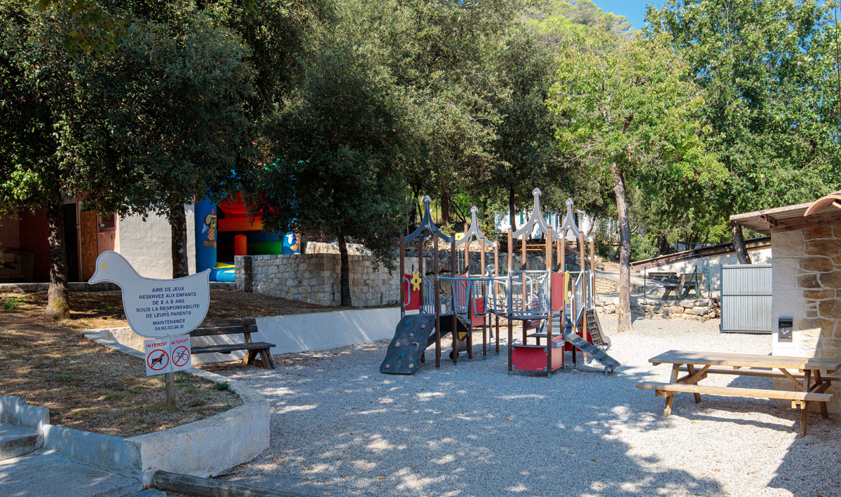 Au Vallon Rouge Provence-Alpes-Côte d'Azur - La Colle-sur-Loup visuel 20/25 Au Vallon Rouge Provence-Alpes-Côte d'Azur - La Colle-sur-Loup visuel 20/25