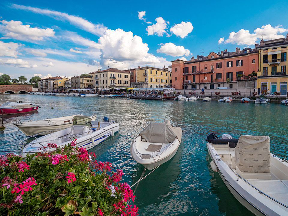 Butterfly Lombardije - Peschiera del Garda visuel 6/6 Butterfly Lombardije - Peschiera del Garda visuel 6/6