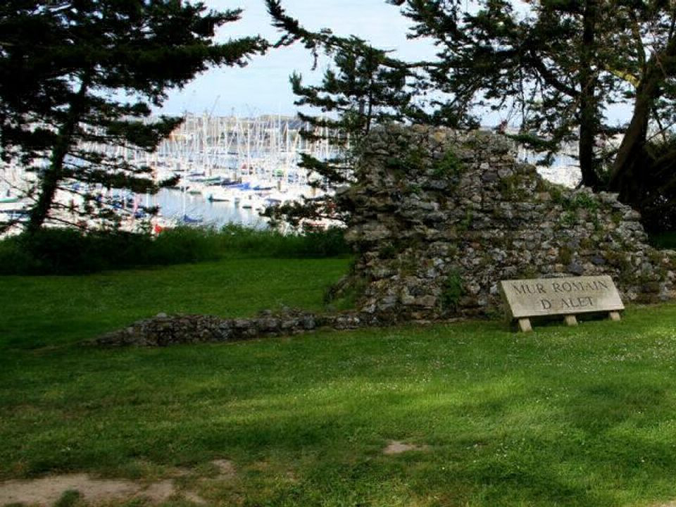 Camping de la Cité d'Alet Bretagne - Saint-Malo visuel 4/6 Camping de la Cité d'Alet Bretagne - Saint-Malo visuel 4/6