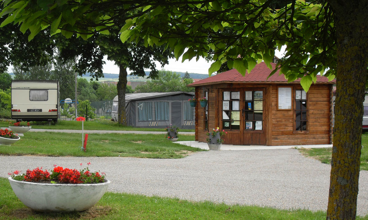 Camping Municipal Les Ilys Haut Lotharingen - Consenvoye visuel 1/1 Camping Municipal Les Ilys Haut Lotharingen - Consenvoye visuel 1/1