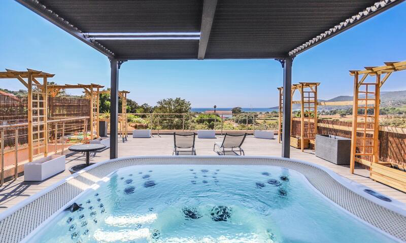 Colomba Corsica - Propriano visuel 1/8