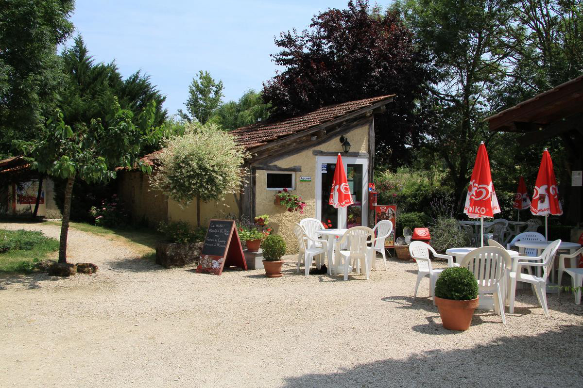 L'Anjou Midi-Pyreneën - Montesquiou visuel 5/7 L'Anjou Midi-Pyreneën - Montesquiou visuel 5/7