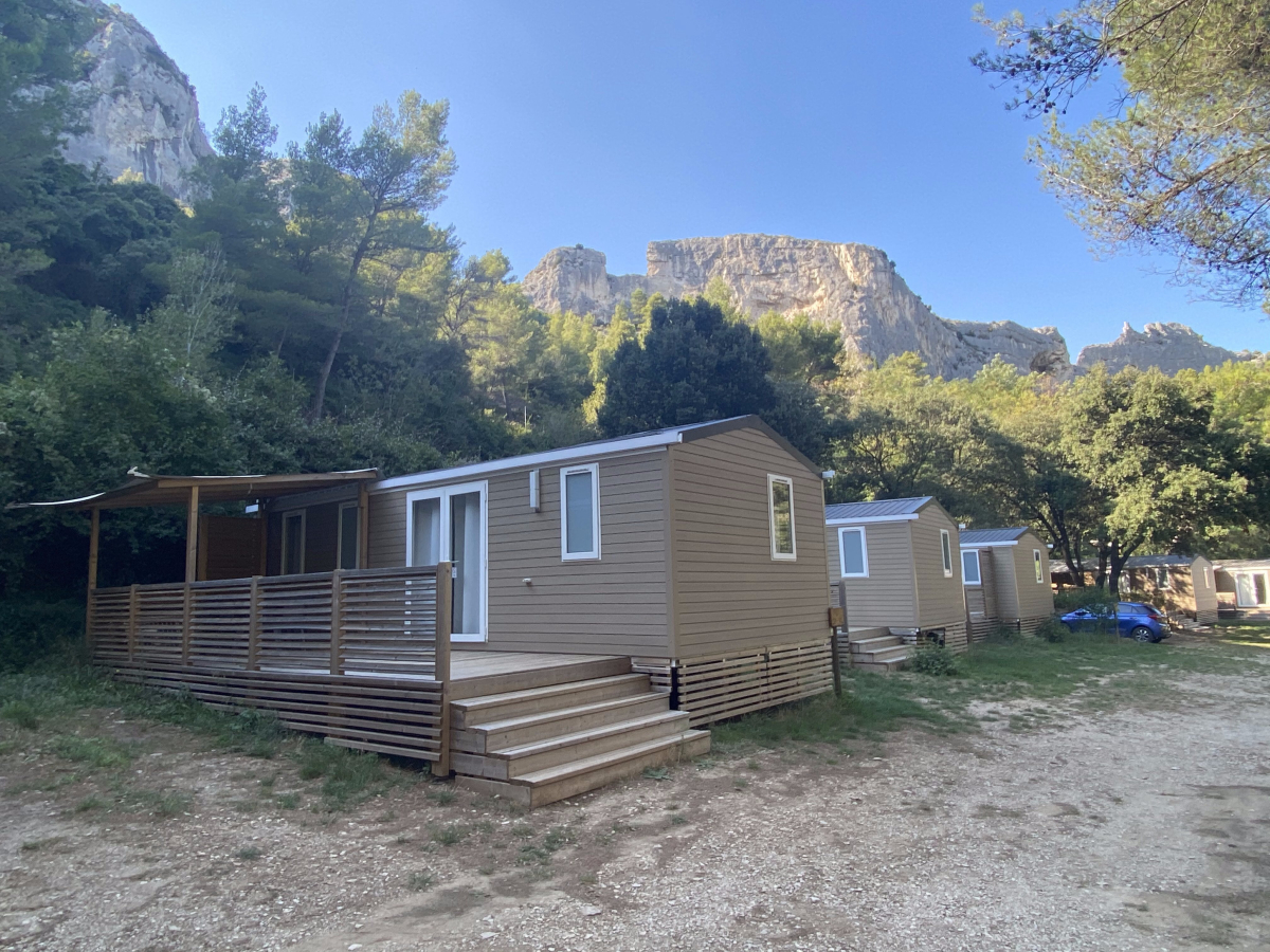 La Vallée Heureuse Provence-Alpes-Côte d'Azur - Orgon visuel 26/29 La Vallée Heureuse Provence-Alpes-Côte d'Azur - Orgon visuel 26/29