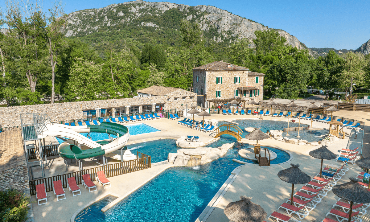 Le Castel Rose Languedoc-Roussillon - Anduze visuel 3/17 Le Castel Rose Languedoc-Roussillon - Anduze visuel 3/17