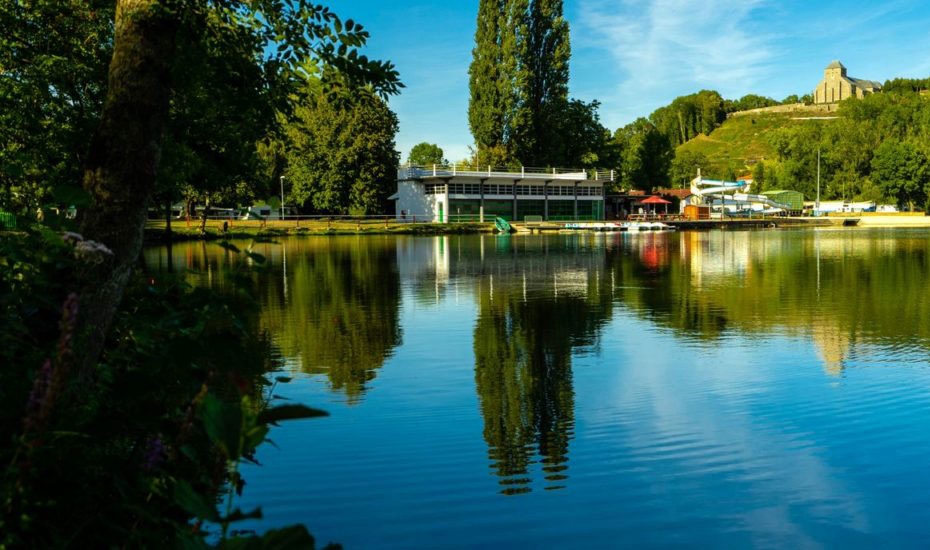 Le Lac Vert Lotharingen - Doulcon visuel 1/1 Le Lac Vert Lotharingen - Doulcon visuel 1/1