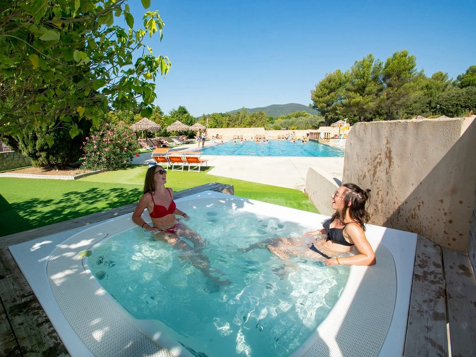Les Hautes Prairies Provence-Alpes-Côte d'Azur - Lourmarin visuel 3/7 Les Hautes Prairies Provence-Alpes-Côte d'Azur - Lourmarin visuel 3/7
