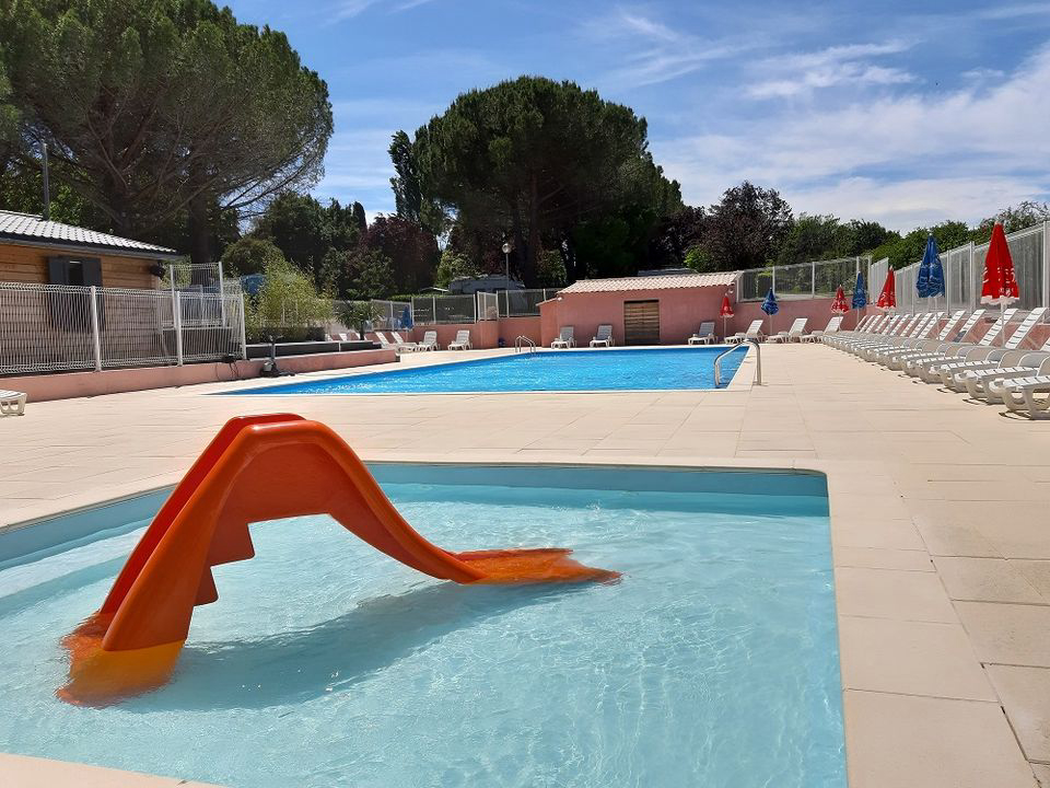 Les Ubacs Provence-Alpes-Côte d'Azur - Manosque visuel 3/15 Les Ubacs Provence-Alpes-Côte d'Azur - Manosque visuel 3/15