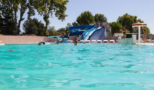 Camping Mas De L'isle - Lunel