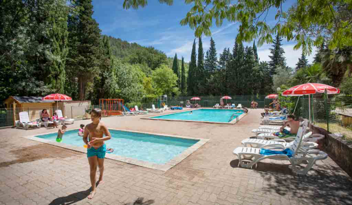 Camping Les Tomasses - Belgentier