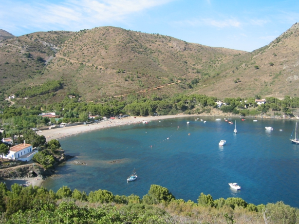 Camping Cala Montjoi - Rozen