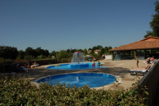 Camping - Pressignac - Poitou-Charentes - Des Lacs - Image #1