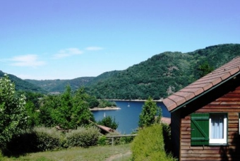 hameau de chalets de la Chazotte - Auvergne - Saint-Jacques-d'Ambur - 448€/sem