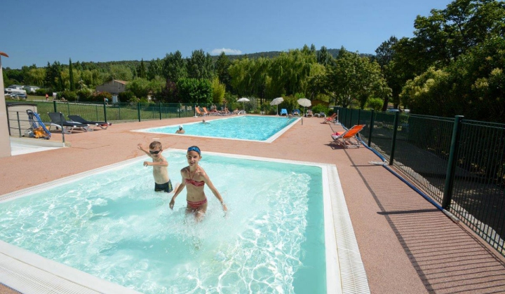 Camping Les Pres - Aups