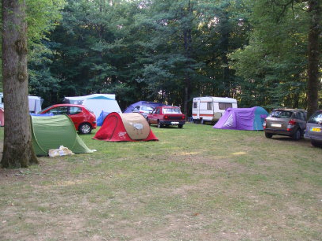 Camping LA THEVINIERE - Gesté