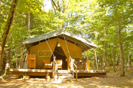 Camping Le Grand Bois - Poët-Célard