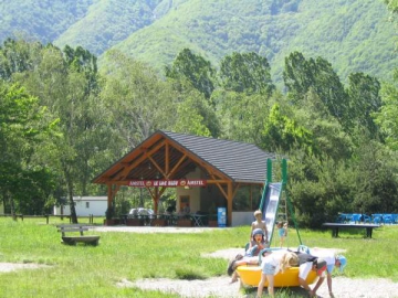 Camping LE LAC BLEU - Saint-Rémy-de-Maurienne