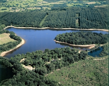 Camping L'Etang du Merle - Saint-Saulge