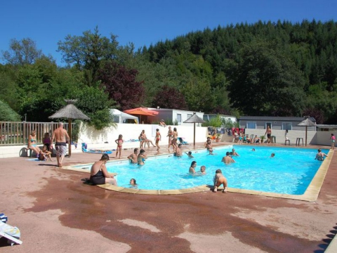 Camping Le Moulin Brûlé - Chazelles-sur-Lyon