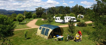 Camping LES QUATRE VENTS - Aubusson-D'Auvergne