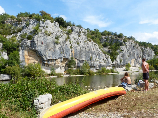 Camping LES BLACHES - Berrias en Casteljau