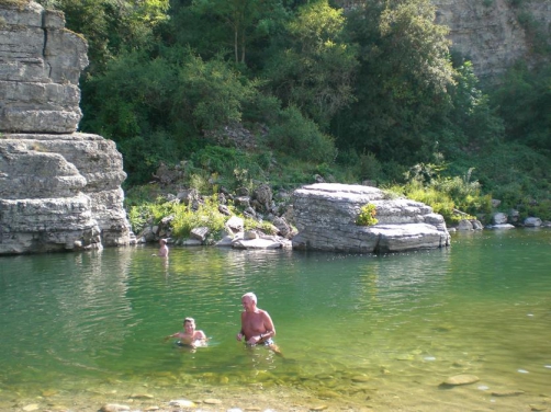 Camping LES PLATANES - Rosières