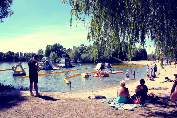 Camping Les Terres Rouges - Clérey