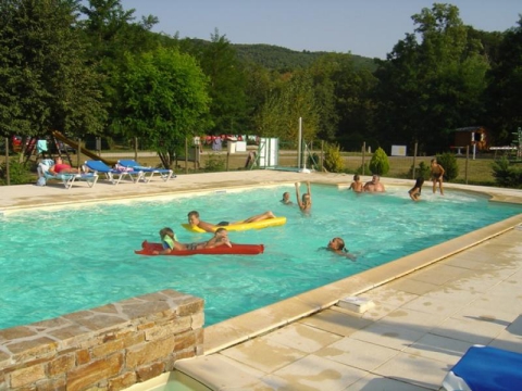 Camping L'europe - Monceaux-sur-Dordogne