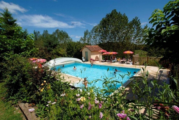 Camping La Ferme Offrerie - Rouffignac-Saint-Cernin-de-Reilhac