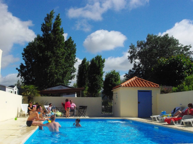 Camping LE BOUC ETOU - Talmont-Saint-Hilaire